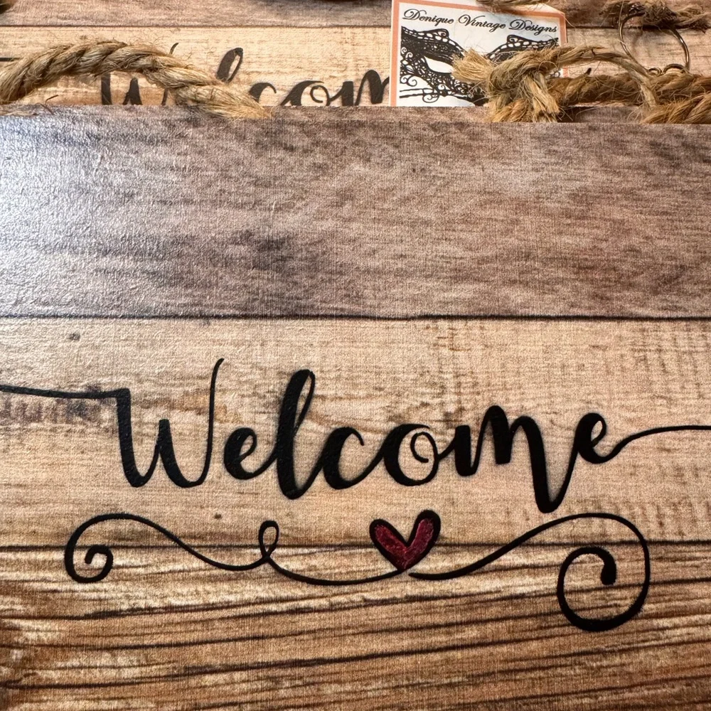 Rustic Welcome Sign - Picture 4 of 5